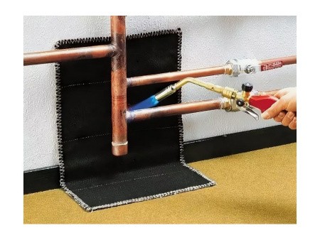 Защитный ковер от пламени, применение